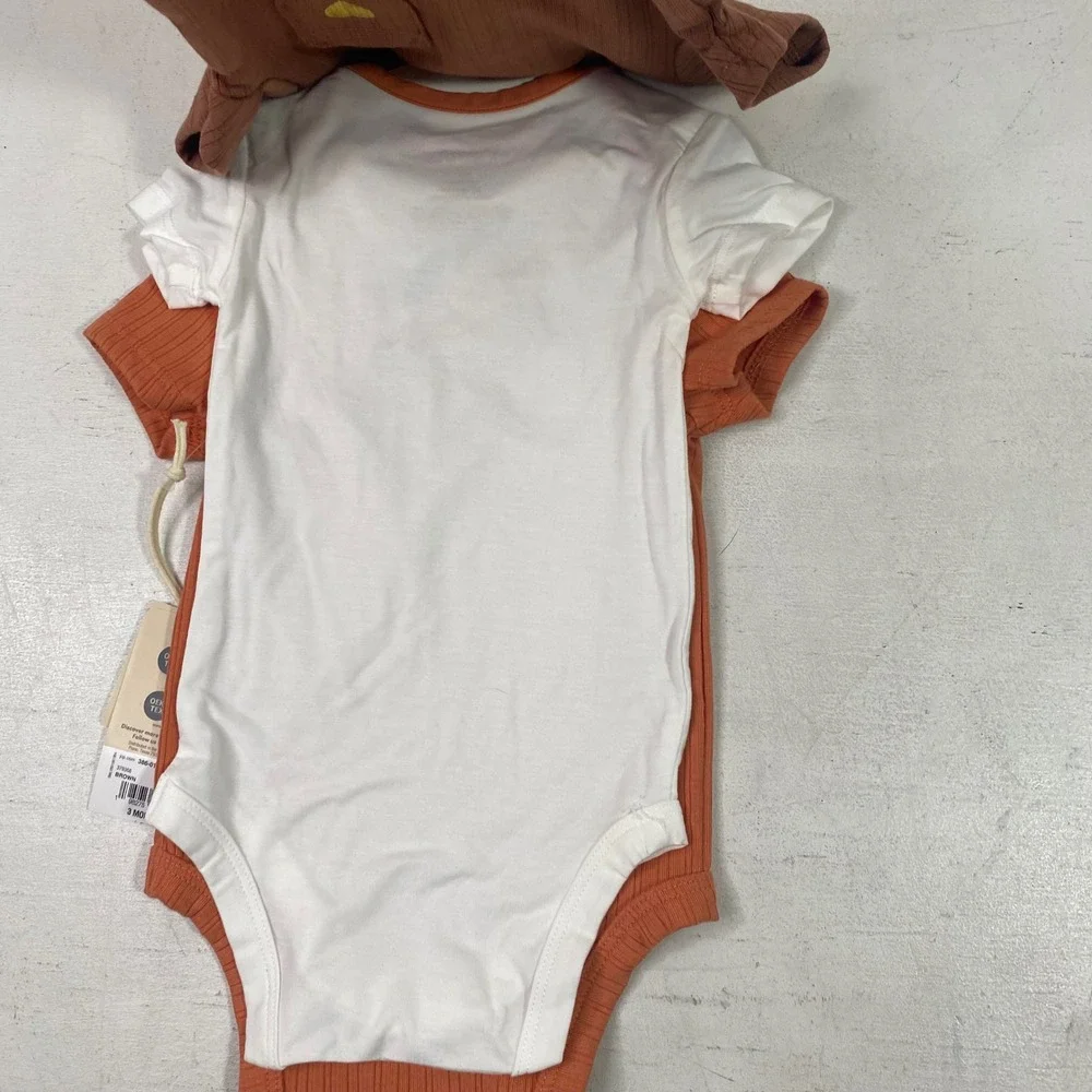 Proudly Baby 3 Pack Bodysuits 3M Rust Brown White Lion Heart NWT OEKO-TEX